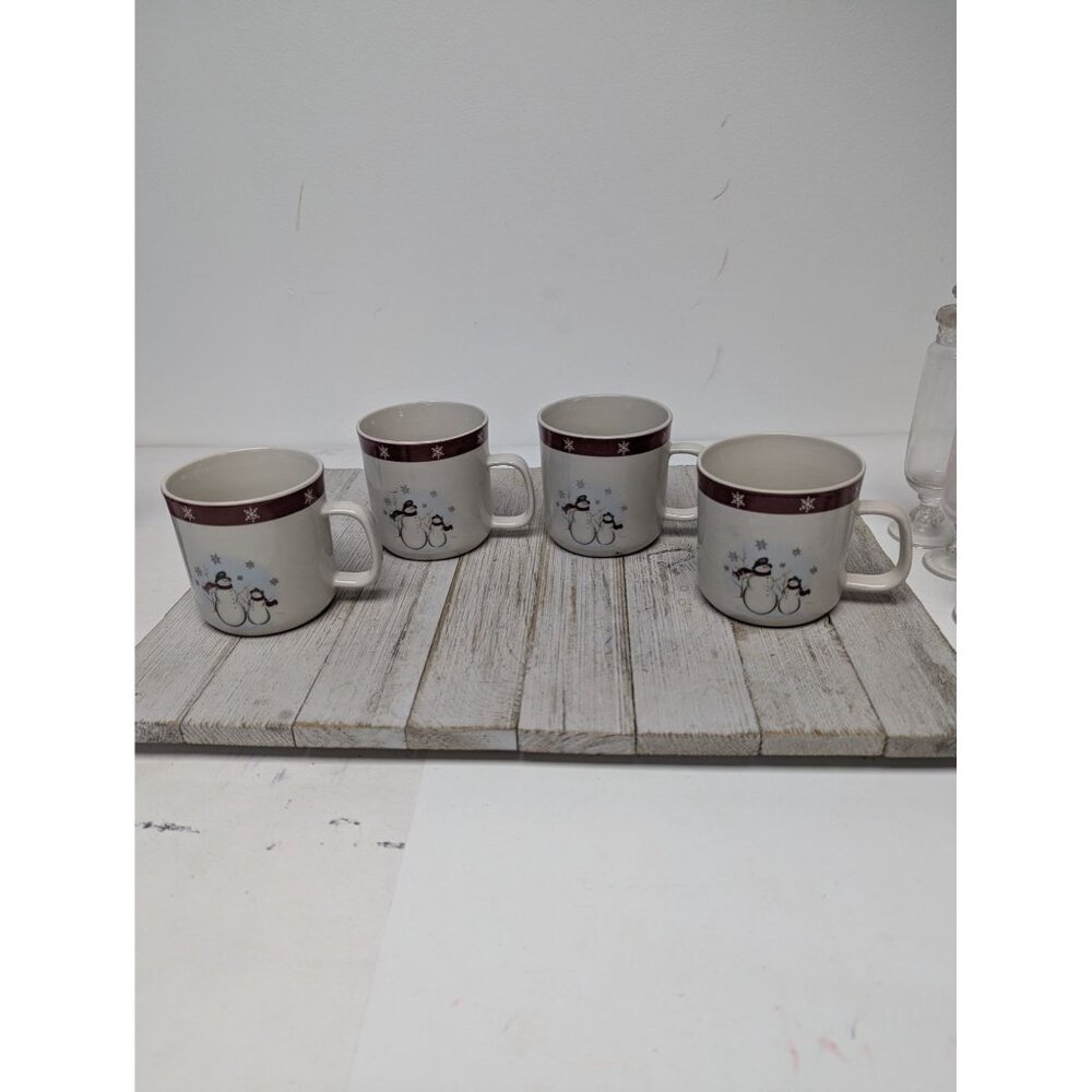 Set 4 Royal Seasons Stoneware Snowmen Mugs Cups Snowflakes Red Trim Coffee Tea